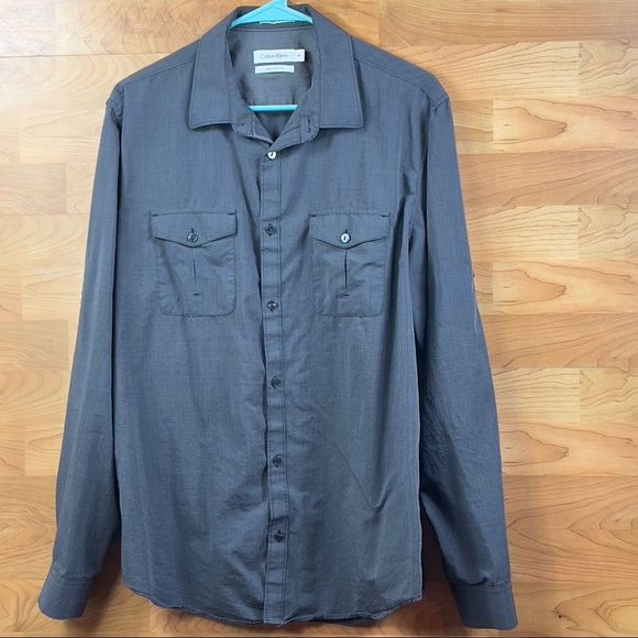 Calvin Klein Size Large Dark Gray Long Sleeve Button-up Shirt w/2 Pockets - Picture 1 of 9